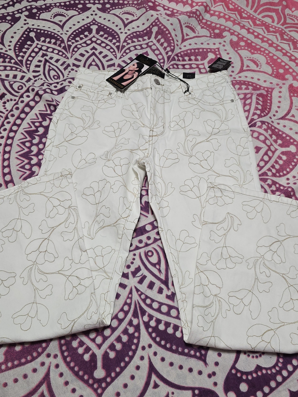 RACHEL Rachel Roy White Floral Embroidered Bootcut Jeans